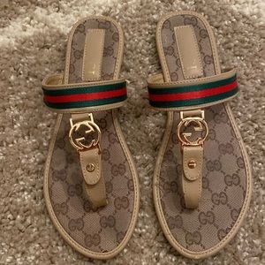 Gucci sandals women’s European size 40;US size 8